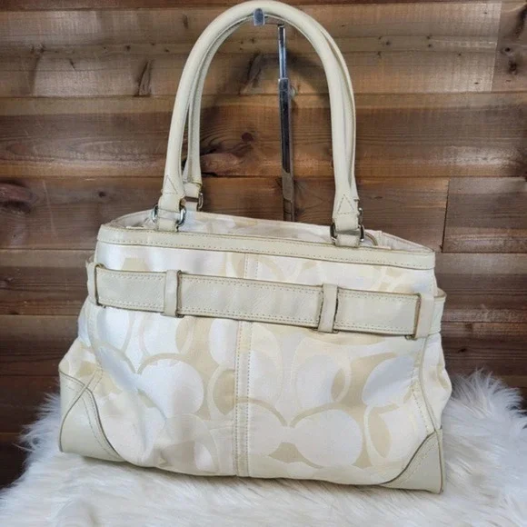 Coach Sand & Tan Hamptons Optic Signature Carryall Tote